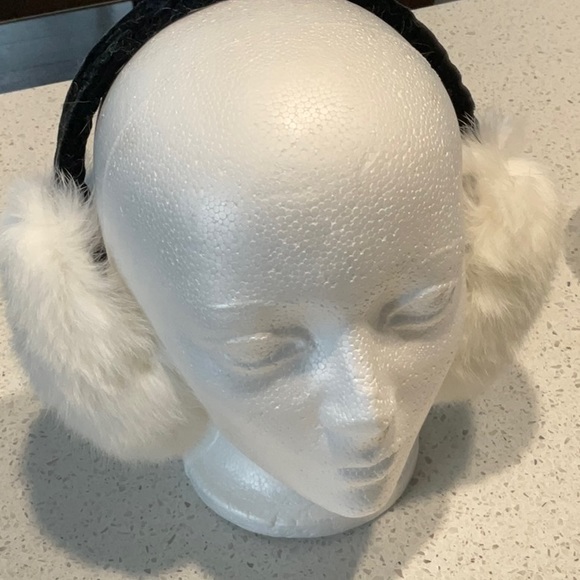 Jones New York Accessories - Real Fur Earmuffs, Jones New York